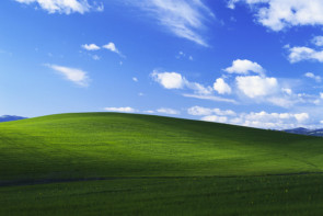 windows_xp_desktop-hintergrund_bliss.jpg 