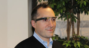 Amazon_Google_Glass_Parviz_Babak.jpg 