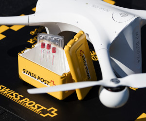 Postdrohne fliegt Laborproben vom Unispital in die Uni Zürich
