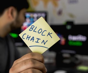 Swisscom und Post bauen Schweizer Infrastruktur für Blockchain-Anwendungen