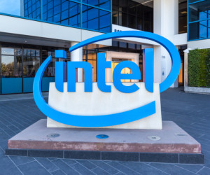 Intel von Cloud-Abkühlung und mässigen iPhone-Absätzen gebremst