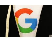 Google-Logo auf T-Shirt