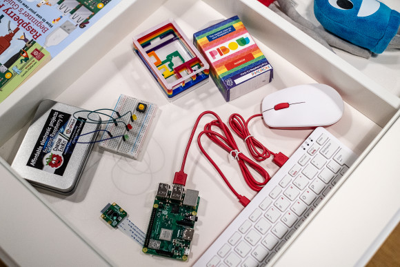 Zubehör für den Raspberry Pi im offiziellen Store.