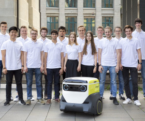 Studis stellen neuen Lieferroboter an der ETH vor