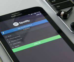 Trotz starkem Wachstum: Spotify kann Radio nicht überholen