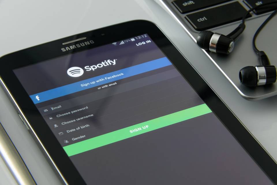 Trotz starkem Wachstum Spotify kann Radio nicht überholen