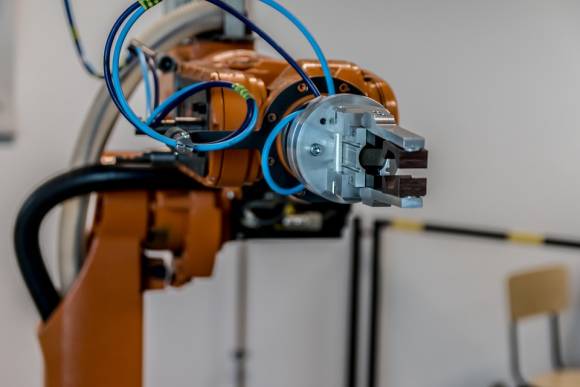 Überdurchschnittlich viele Industrie-Roboter in der Schweiz 