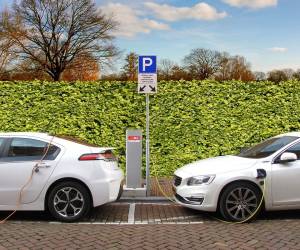 Interaktive Karte zeigt freie Ladestationen für Elektroautos