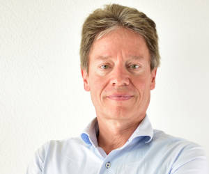 Bechtle Steffen akquiriert Algacom