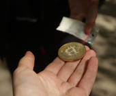 Drogen gegen Bitcoins