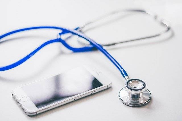 Welche Krankenkasse bietet welche Chat- und Videotelefonie-Services?
