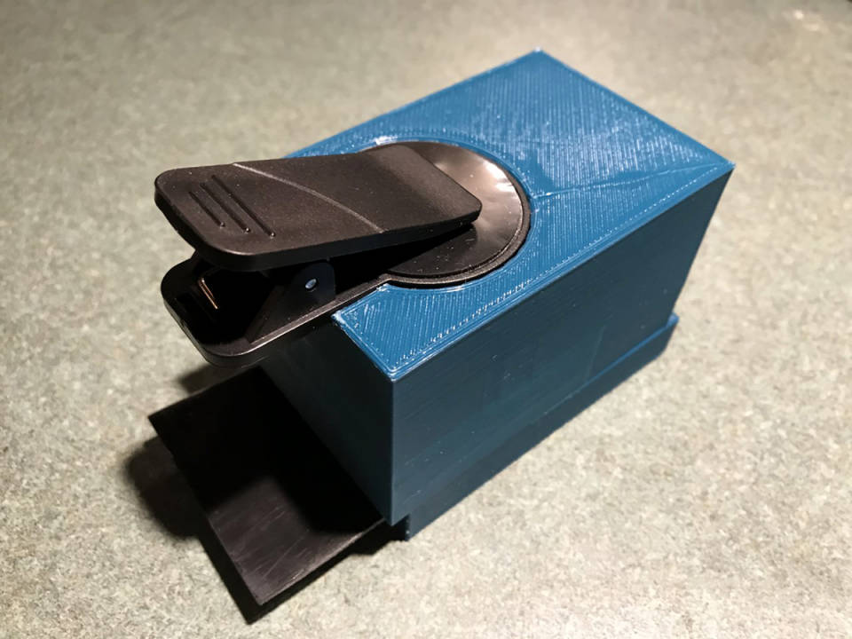 Günstiger Handy-Aufsatz erkennt schnell Viren