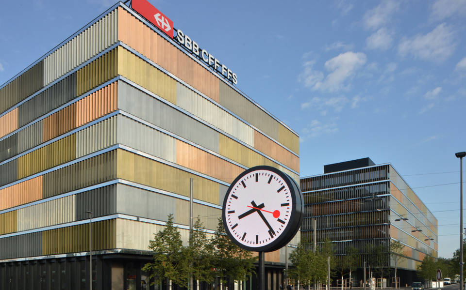 SBB lagern Softwareentwicklung an T-Systems aus