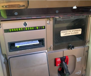 Boeing 747 erhält Updates mit Disketten
