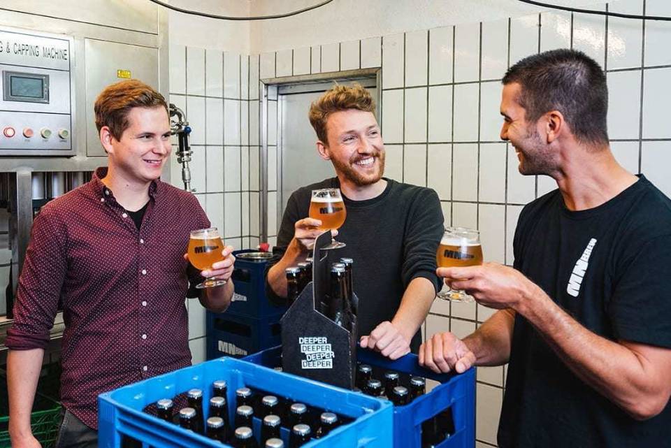 Sensationelle Entdeckung: Forscher Brauen "Super Alkohol" – Ein Molekül, Das Nur Im Weltraum Existiert! - dcvmswj