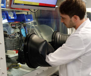 Dünnschicht-Keramik für Minibatterien