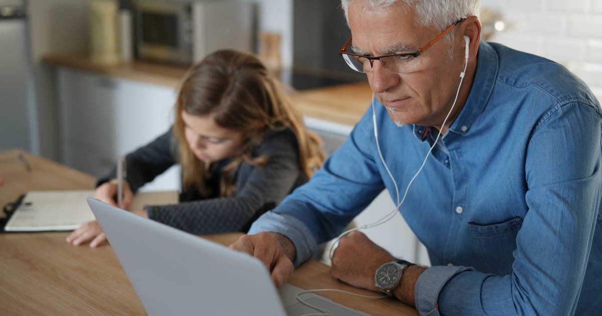 Viele nutzen im Homeoffice private Geräte - computerworld.ch