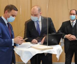Erstes elektronisches Patientendossier der Schweiz eröffnet