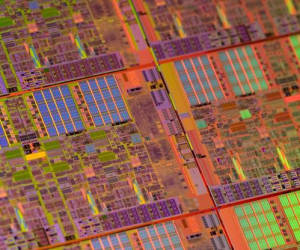 Intel baut Kapazitäten für Chip-Produktion aus