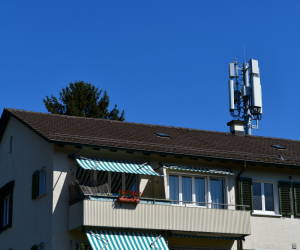 Kantone lassen vereinfachte Bewilligung für 5G-Antennen wieder zu