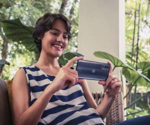 Motorola stellt 5G-Smartphone Moto G82 vor