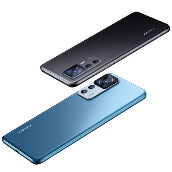 Xiaomi-Smartphones in Schwarz und Blau