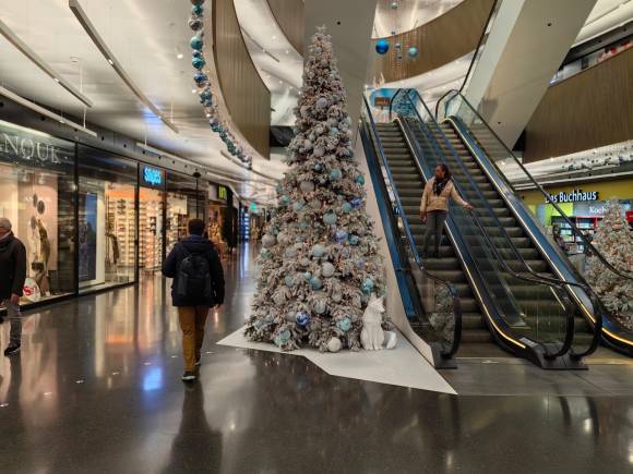 Eine Rolltreppe im Sihlcity