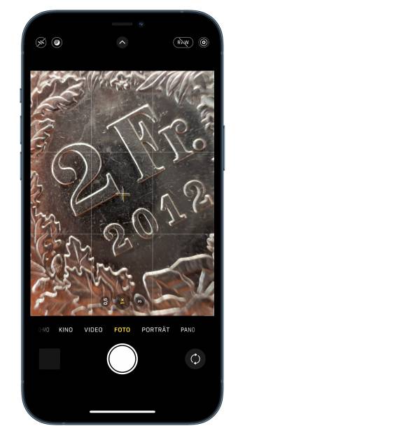 Das iPhone nimmt auf kürzeste Distanz einen Zweifränkler auf