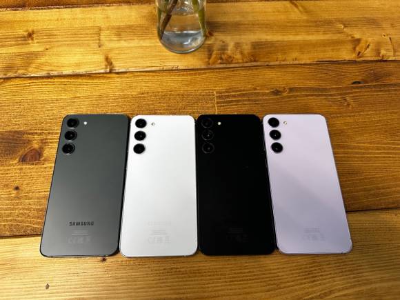 Samsung Galaxy S23+ in vier Farben