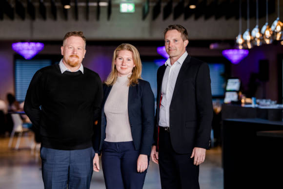 Hosting Solutions GmbH (v.l.n.r): Alexander Walz, Geschäftsführer; Tanja Walz, Director Operations & Business Development; Matthias Walz, Geschäftsführer.