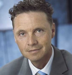 3235.jpg 