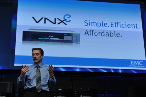 emc_pat_gelsinger_vnxeshot.jpg 