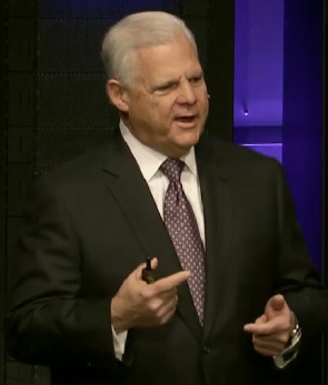 Joe_Tucci_EMC_London_2011_01.jpg 