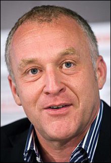 DV-BernNiedermaier_Stefan.jpg 