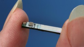 epfl_chip.jpg 