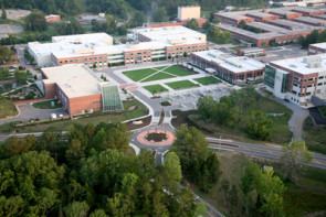 oak_ridge_national_laboratory_Ornl_main_entrance.jpg 