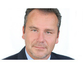 Hennige_Sven_Robert-Half.jpg
