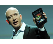 amazon_bezos_kindle_fire.jpg