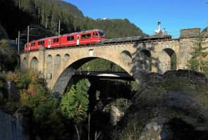 google_trike_rhaetische_bahn.jpg 