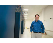 Microsoft_System_center_2012_administrator_rechenzentrum.jpg