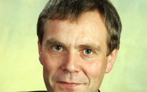KuengErwin.jpg 