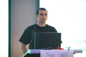 hashdays-2012_Costin_Andrei.jpg 