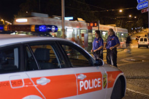 kantonspolizei_bern_polizei_police_einsatz_fahndung_verkehr_verkehrsueberwachung_kontrolle_teaser.jpg 