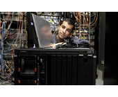 System_x_IBM-Mitarbeiter.jpg