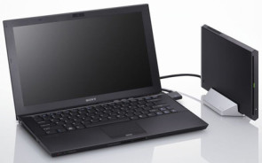 Sony_Vaio-Z-Modell_mit_Power_Media_Dock.jpg 