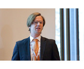 McKinsey_Partner_Richter_Wolf_2.jpg