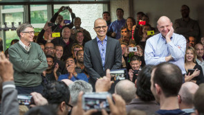 Microsoft_Familienfoto_Gates_Nadella_Ballmer.png 