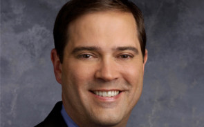 Cisco-CEO_Chuck_Robbins_tea.JPG 