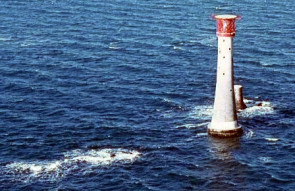 UK_Eddystone-lighthouse.jpg 