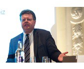 2015-11-25_ISSS-BE_Hannes_Lubich.jpg